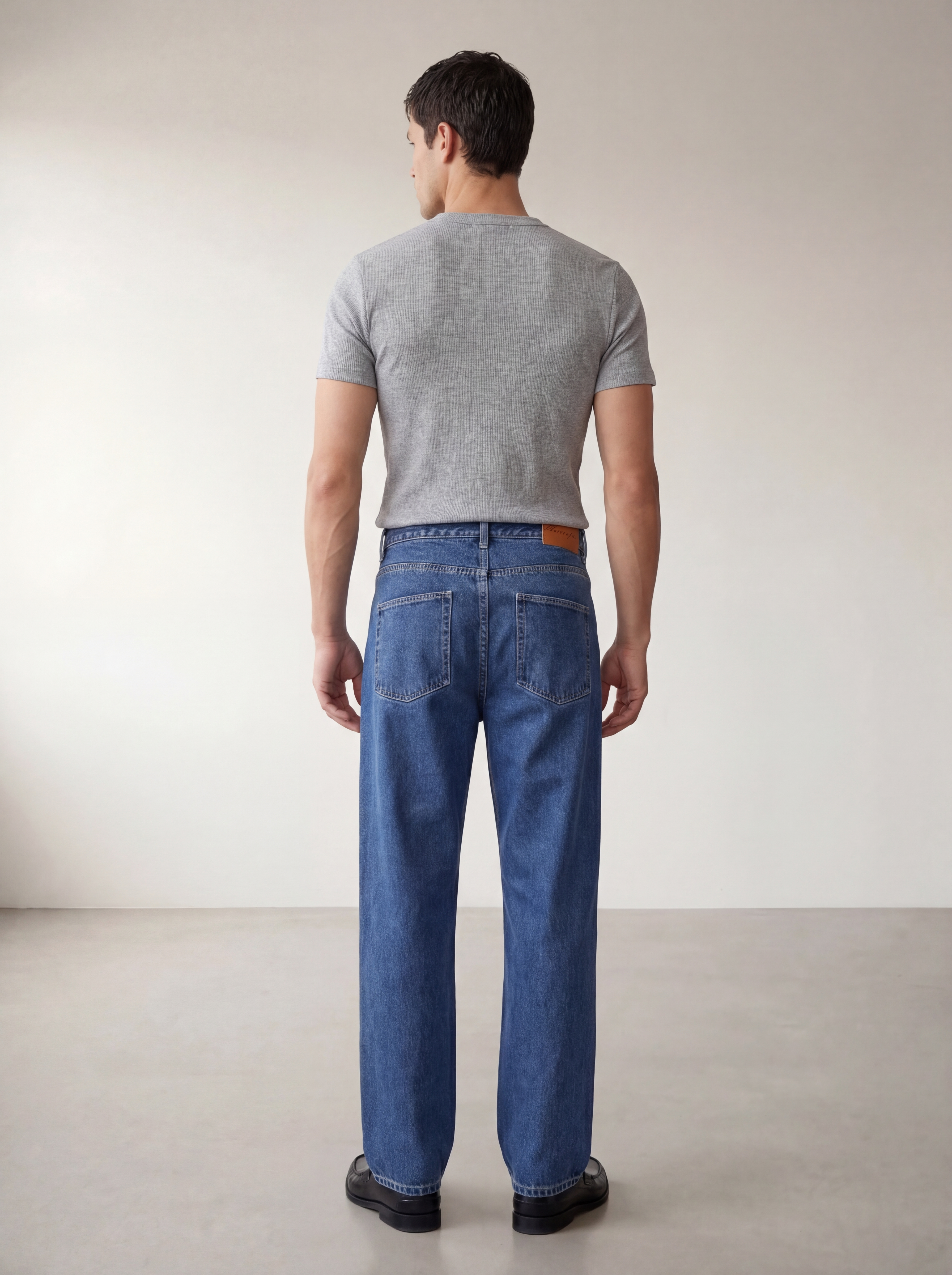 The Peter Muscle-Fit Henley Ribbed T-shirt