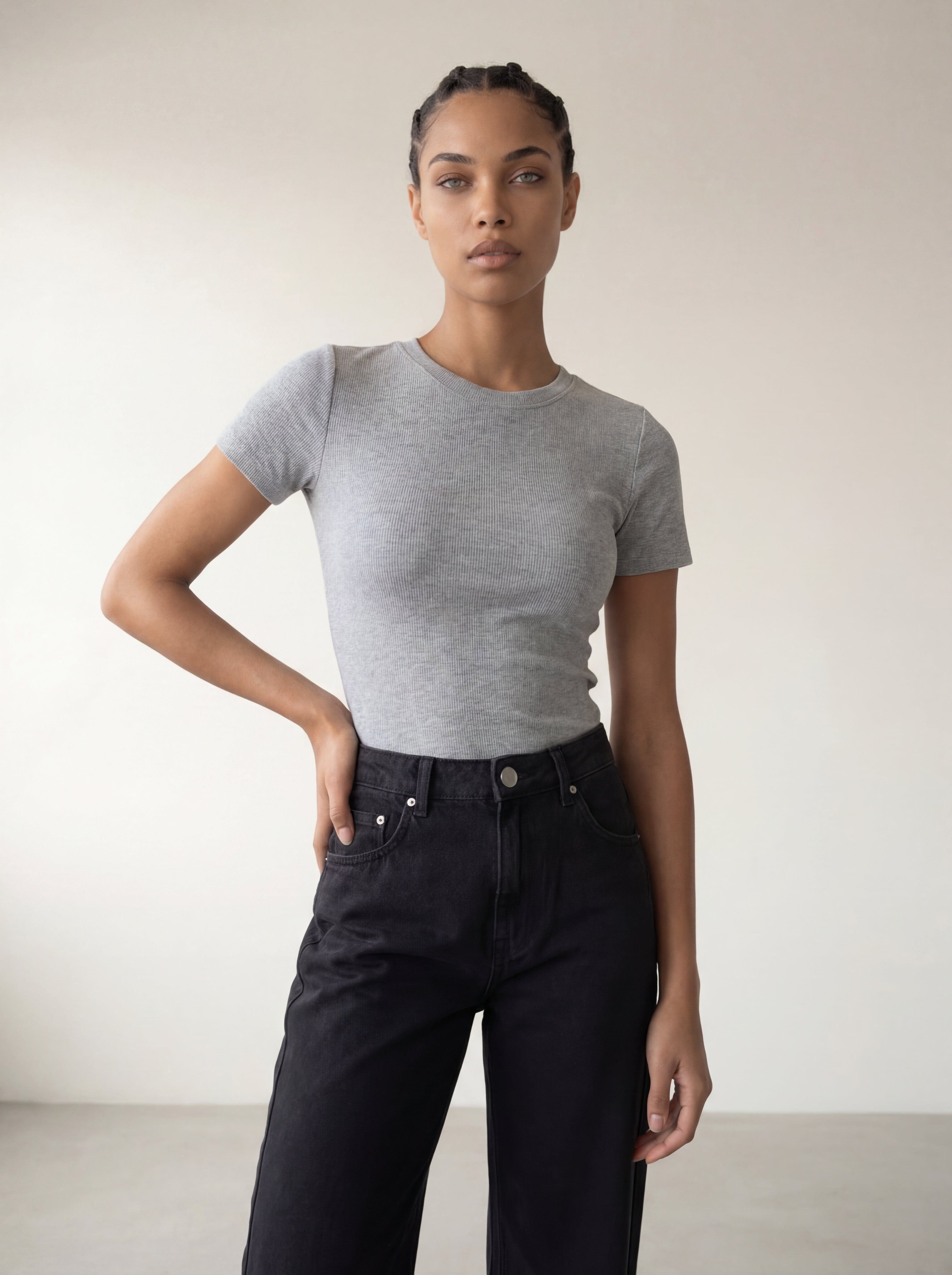 The Petra T-shirt - Light Grey Melange